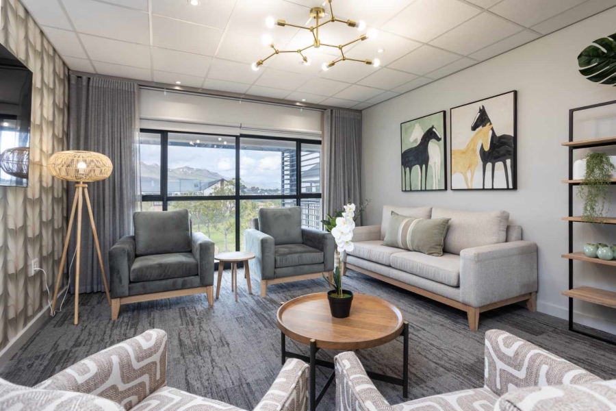 1 Bedroom Property for Sale in Val De Vie Estate Western Cape